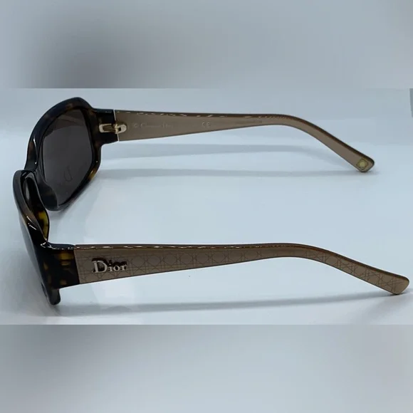 New Christian Dior Sunglasses - Picture 4 of 14